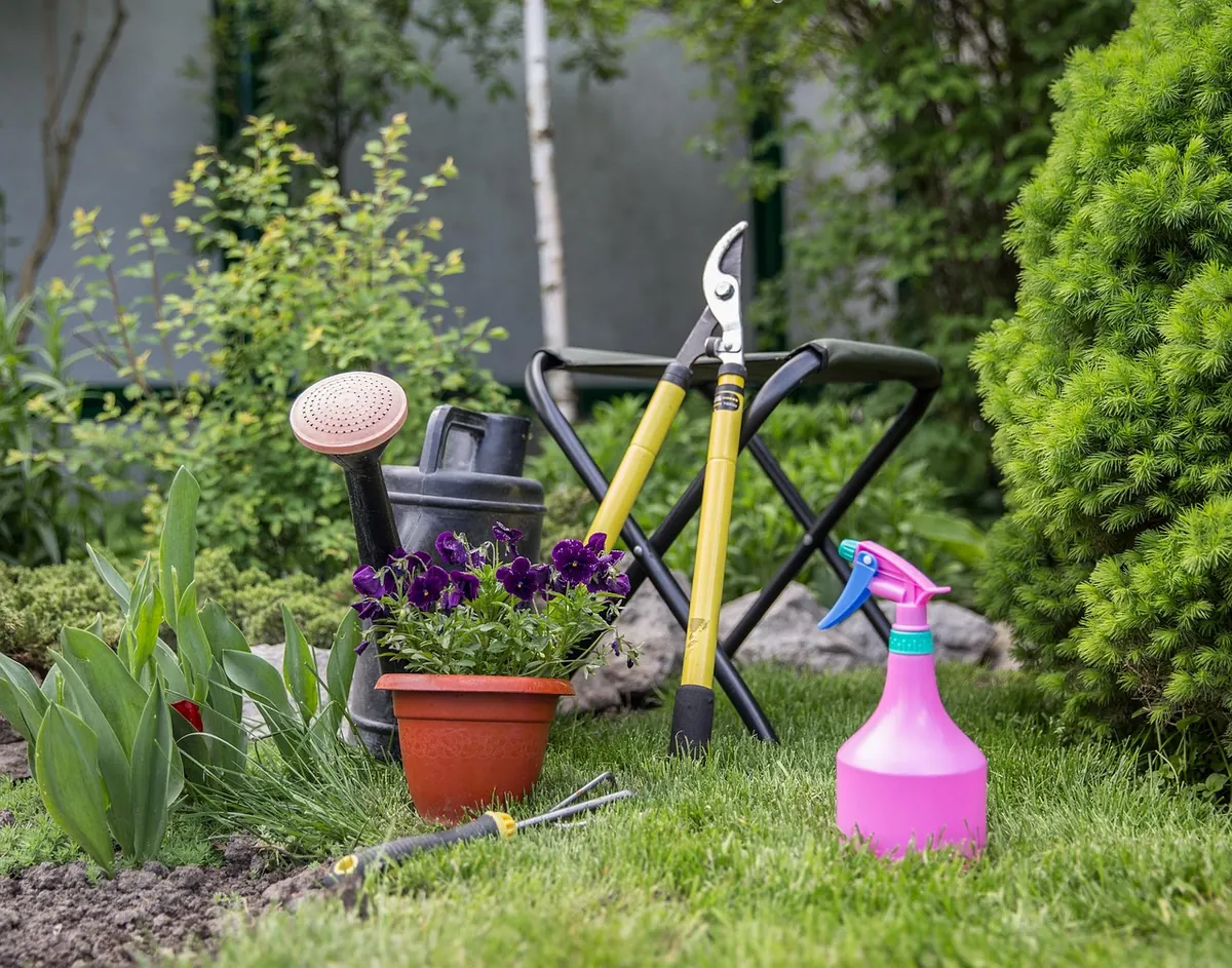 How to Winterise Your Garden in October: A 10-Point Checklist